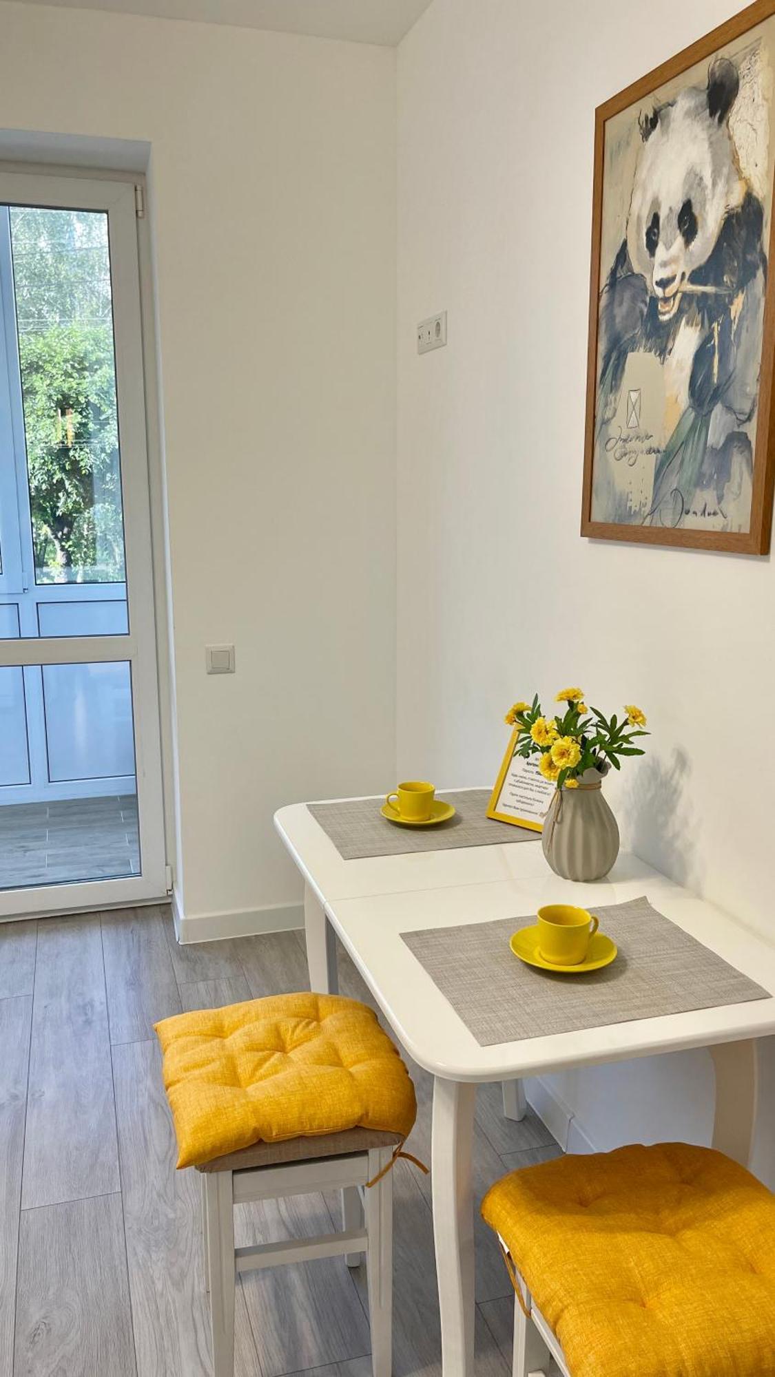 Sunny Home Apartments Апартаменти У Новобудові Поряд Медичний Центр Angelholm Дуже Чисто! Çernivtsi Dış mekan fotoğraf